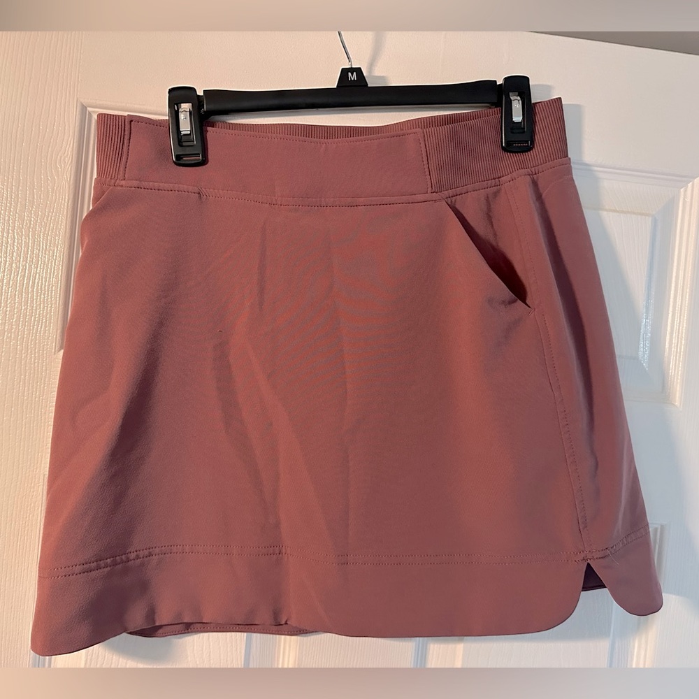 32 Degrees Skort - Stretch Golf Skirt with shorts, dusty rose/pink, barely worn